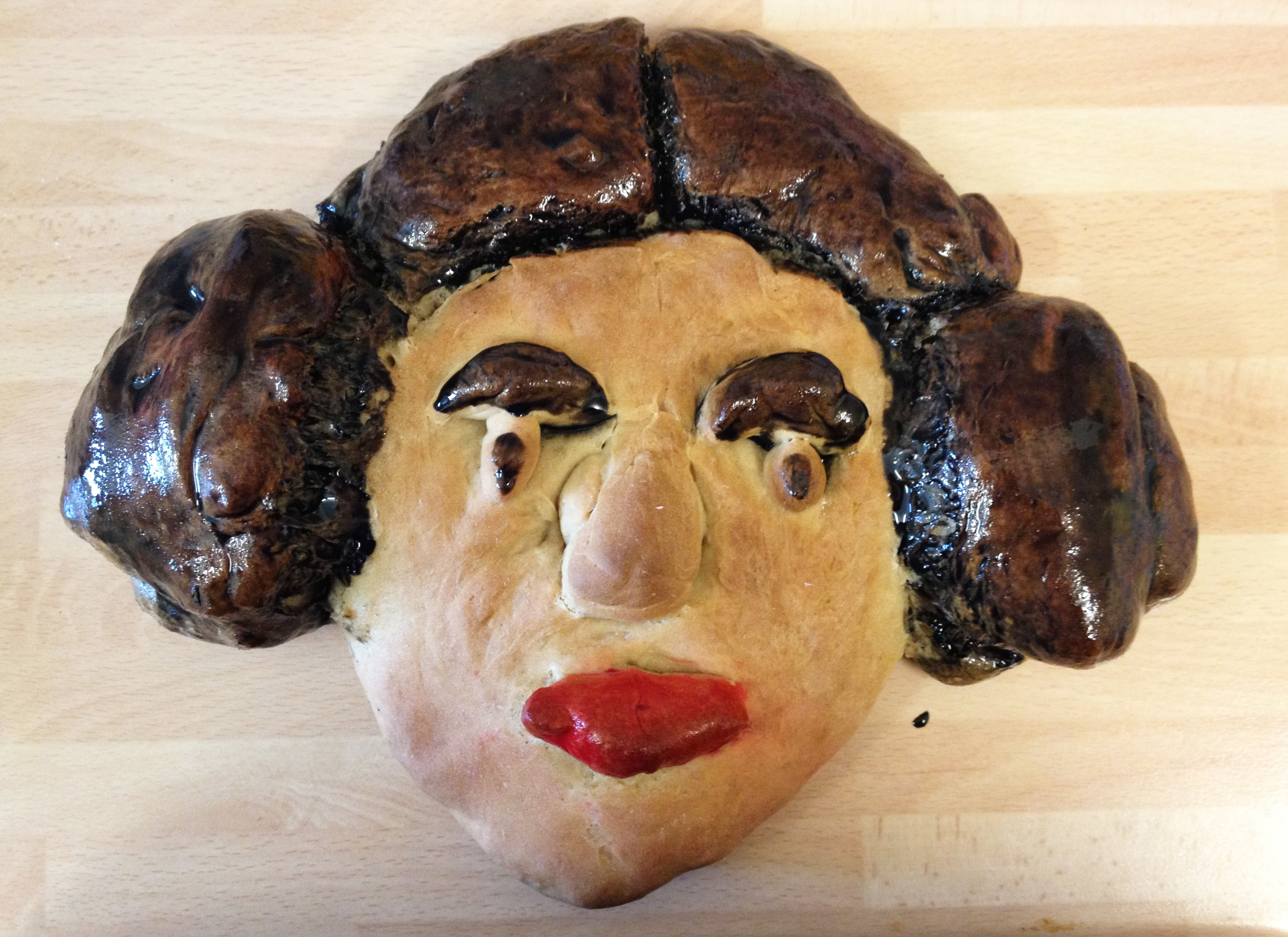 Item 165 - Bread Leia